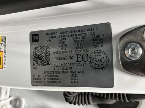 Used 2025 Chevrolet Silverado 1500 LT image 41