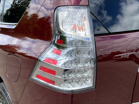 Used 2020 Lexus GX 460 Premium w/ Premium Package AWD/4WD image 22