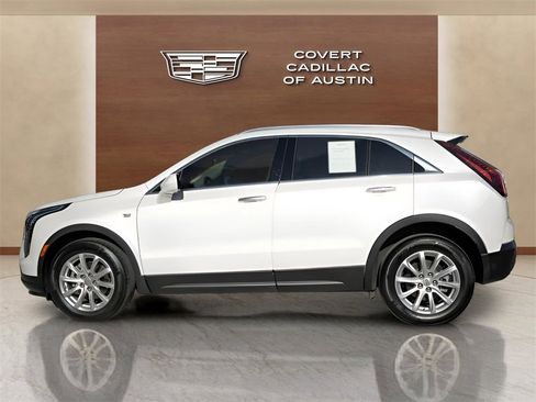 Certified 2023 Cadillac XT4 Luxury w/ Driver Awareness Package image 4
