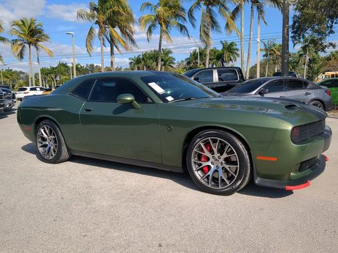 Used 2022 Dodge Challenger SRT Hellcat Redeye image 2
