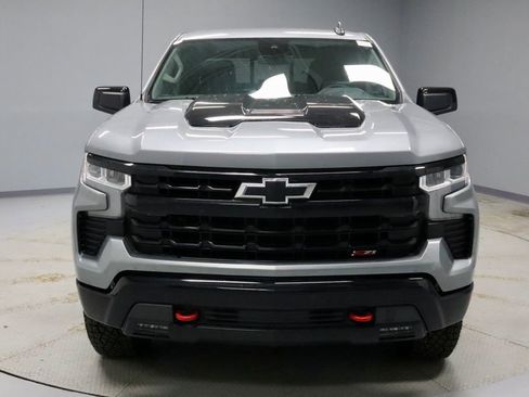 Used 2025 Chevrolet Silverado 1500 LT Trail Boss w/ Convenience Package II image 13