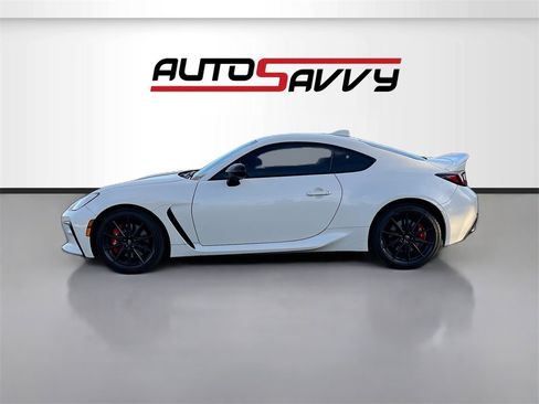 Used 2025 Toyota GR86 Premium image 4