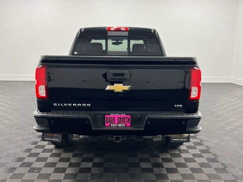 Used 2018 Chevrolet Silverado 1500 LTZ Z71 w/ LTZ Plus Package AWD/4WD image 9