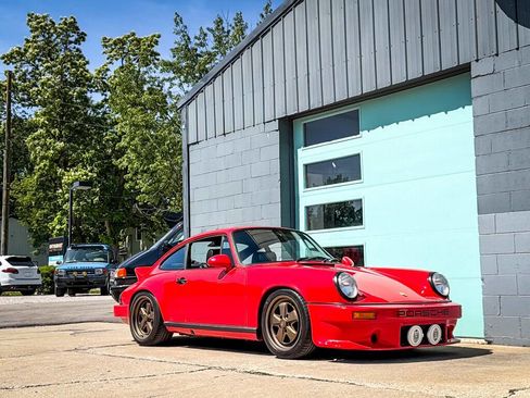 Used 1988 Porsche 911 Carrera RWD image 13