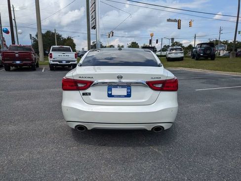Used 2018 Nissan Maxima Platinum FWD image 6