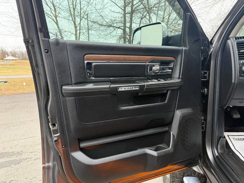 Used 2014 RAM 2500 Laramie w/ HD Snow Plow Prep Group image 17