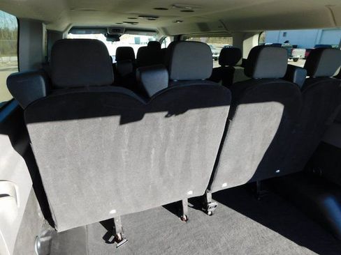 Used 2023 Ford Transit 350 XLT image 23