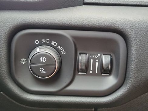 New 2026 RAM 1500 Big Horn AWD/4WD image 24