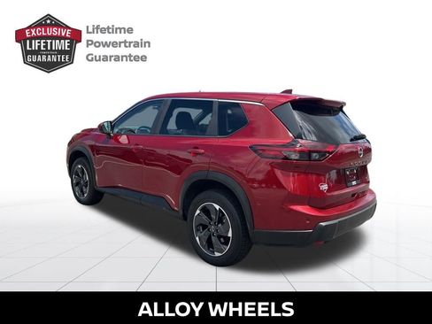 Certified 2025 Nissan Rogue SV AWD/4WD image 4