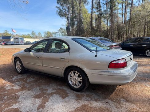 Used 2005 Mercury Sable LS image 8