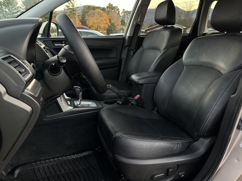 Used 2016 Subaru Forester 2.5i Limited w/ Popular Package #1 image 9