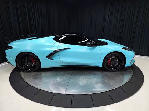 Used 2023 Chevrolet Corvette Stingray Preferred Cpe w/ Z51 Performance Package RWD image 14