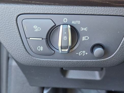 Used 2019 Audi Q5 2.0T Premium Plus w/ Premium Plus Package image 29