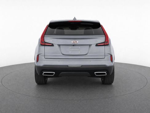 Used 2025 Cadillac XT4 Premium Luxury FWD image 7