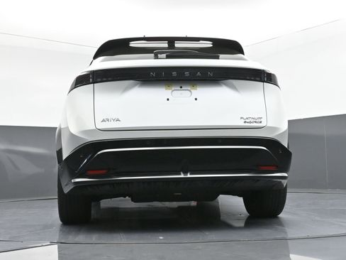 Used 2023 Nissan Ariya image 27