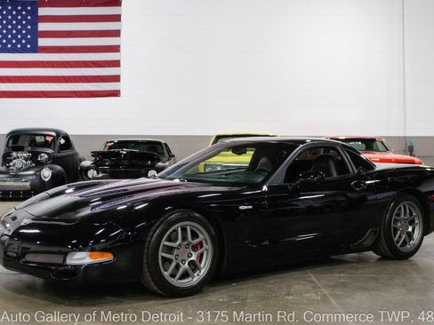 Used 2003 Chevrolet Corvette Z06 w/ Memory Package, 3 Drivers RWD image 1