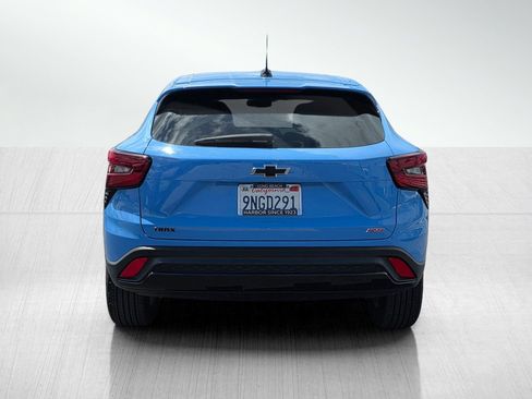 Used 2024 Chevrolet Trax RS w/ Driver Confidence Package FWD image 6