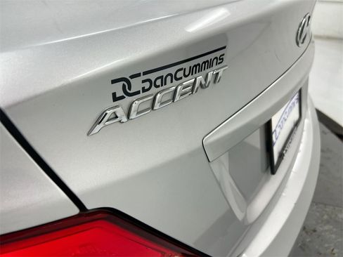 Used 2016 Hyundai Accent SE image 24