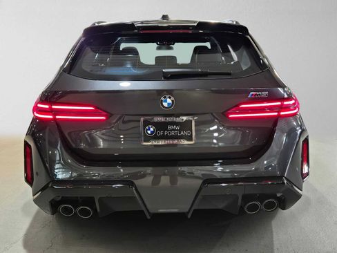 New 2027 BMW M5 Touring AWD/4WD image 4