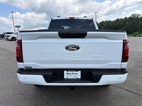 New 2026 Ford F150 XLT w/ XLT Black Appearance Package AWD/4WD image 4