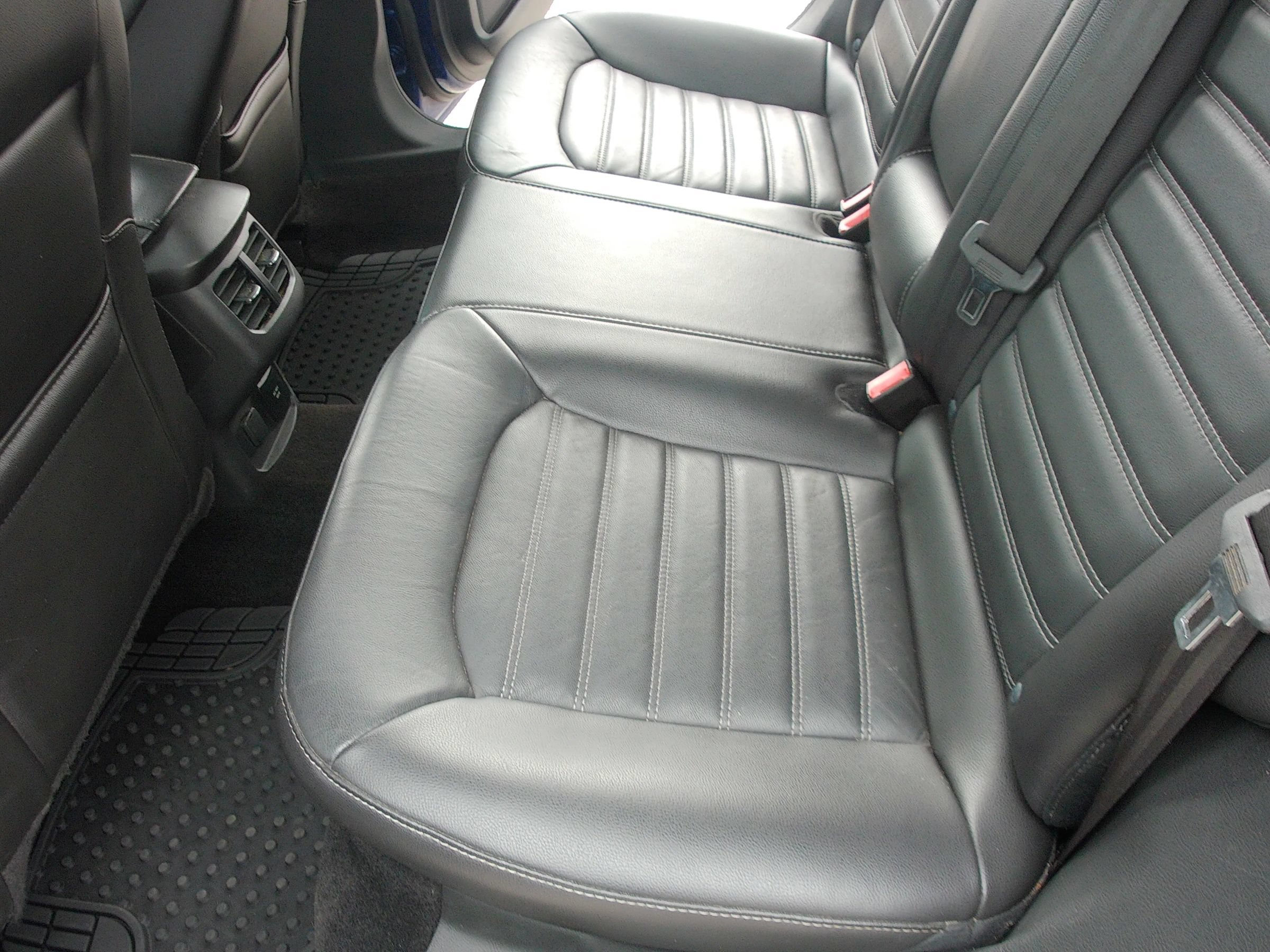 Used 2013 Ford Fusion SE FWD image 30