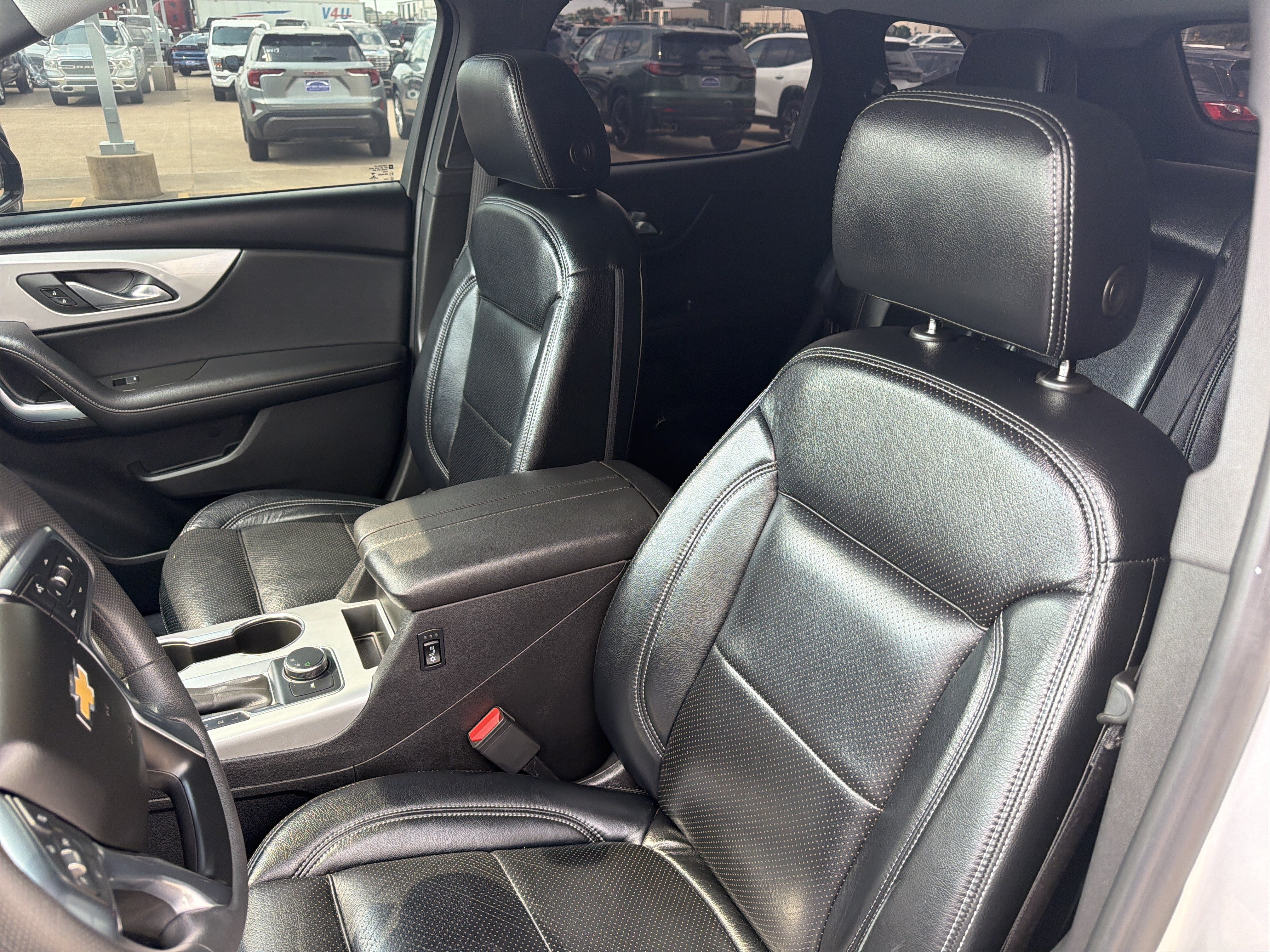 Used 2022 Chevrolet Blazer LT FWD image 5