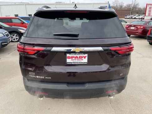Used 2022 Chevrolet Traverse LT AWD/4WD image 9