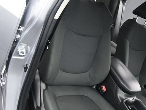 Used 2024 Toyota RAV4 LE FWD image 17