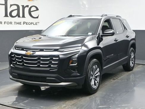 Used 2025 Chevrolet Equinox LT w/ Convenience Package II image 33