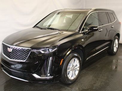 New 2025 Cadillac XT6 Luxury