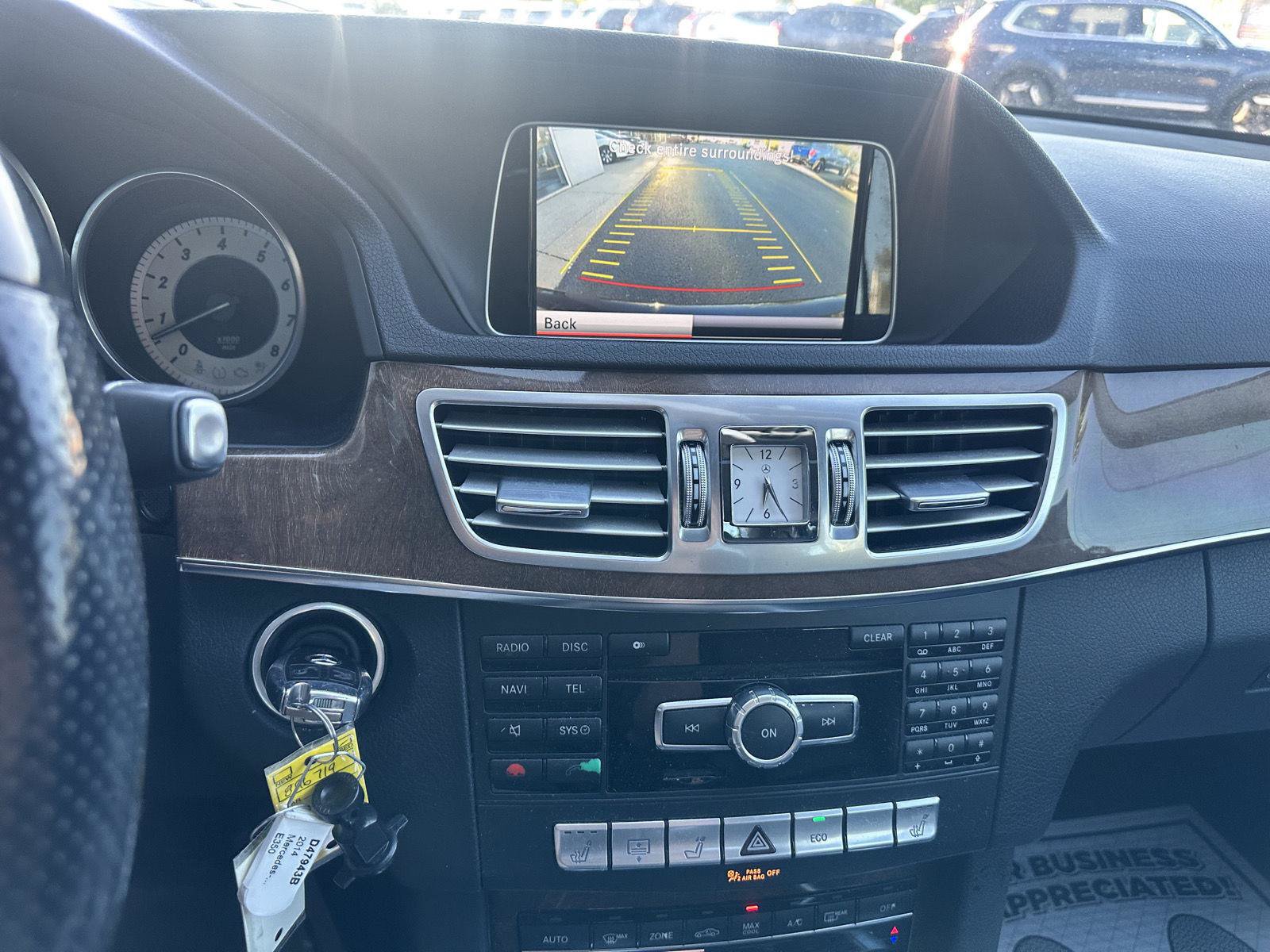 Used 2014 Mercedes-Benz E 350 4MATIC Sedan image 25