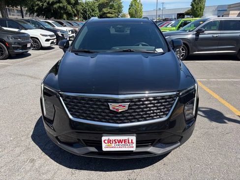 Used 2025 Cadillac XT4 Premium Luxury AWD/4WD image 8