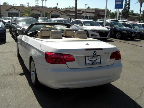 Used 2012 BMW 328i Convertible image 11