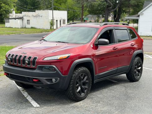 Used 2014 Jeep Cherokee Trailhawk w/ Technology Group AWD/4WD image 1