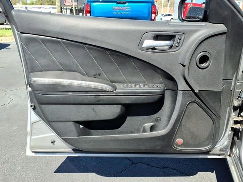 Used 2018 Dodge Charger SXT Plus w/ Quick Order Package 29J image 9