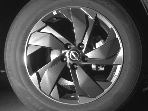 Used 2025 Nissan Rogue SV AWD/4WD image 13