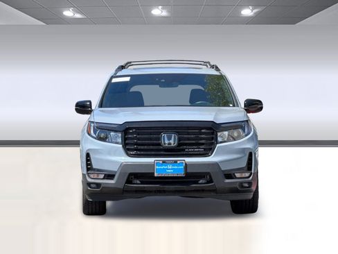 Used 2025 Honda Passport Black Edition image 5