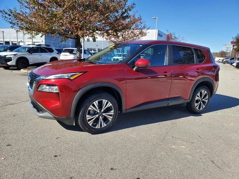 Certified 2023 Nissan Rogue SV image 8