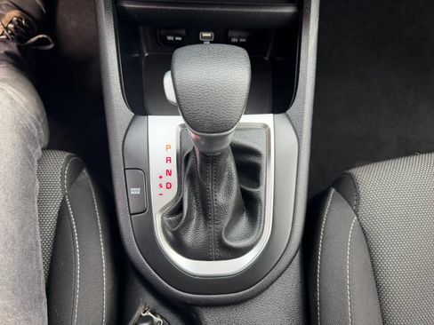 Used 2023 Kia Forte LXS image 21