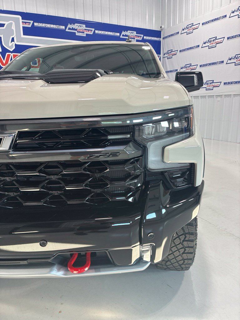 Used 2026 Chevrolet Silverado 1500 ZR2 w/ LPO, Dark Essentials Package AWD/4WD image 12