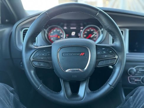 Used 2023 Dodge Charger SXT image 6
