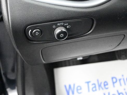 Used 2023 Chevrolet Malibu LT w/ Driver Confidence Package image 27