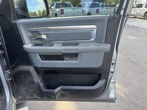 Used 2019 RAM 1500 Big Horn image 12