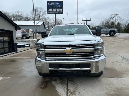 Used 2015 Chevrolet Silverado 3500 W/T w/ WT Convenience Package image 4