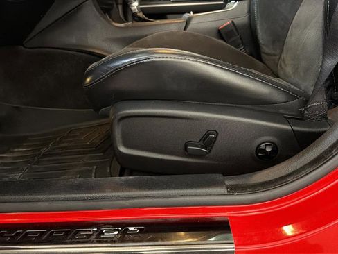 Used 2016 Dodge Charger R/T Scat Pack w/ Beats Audio Group image 20