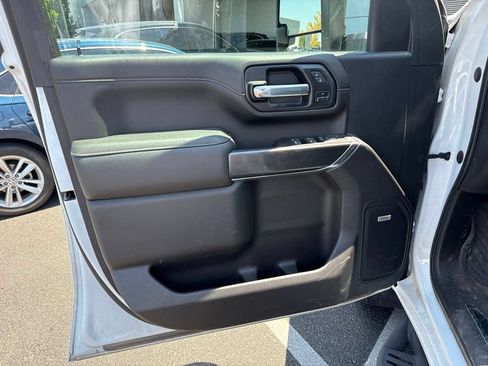 Used 2022 GMC Sierra 2500 AT4 w/ AT4 Premium Plus Package AWD/4WD image 5