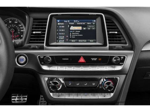 Used 2019 Hyundai Sonata Sport FWD image 13
