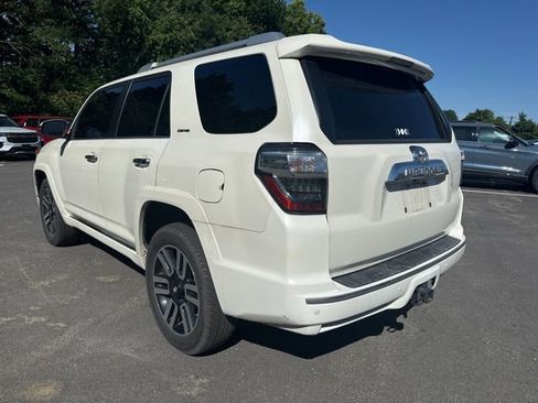 Used 2020 Toyota 4Runner Limited AWD/4WD image 3