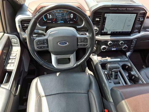 Used 2022 Ford F150 Lariat w/ Equipment Group 502A High AWD/4WD image 11