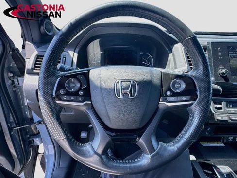 Used 2023 Honda Passport Elite image 14
